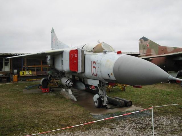 Миг-23МФ – Истребитель