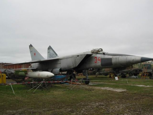 MiG-25RBS